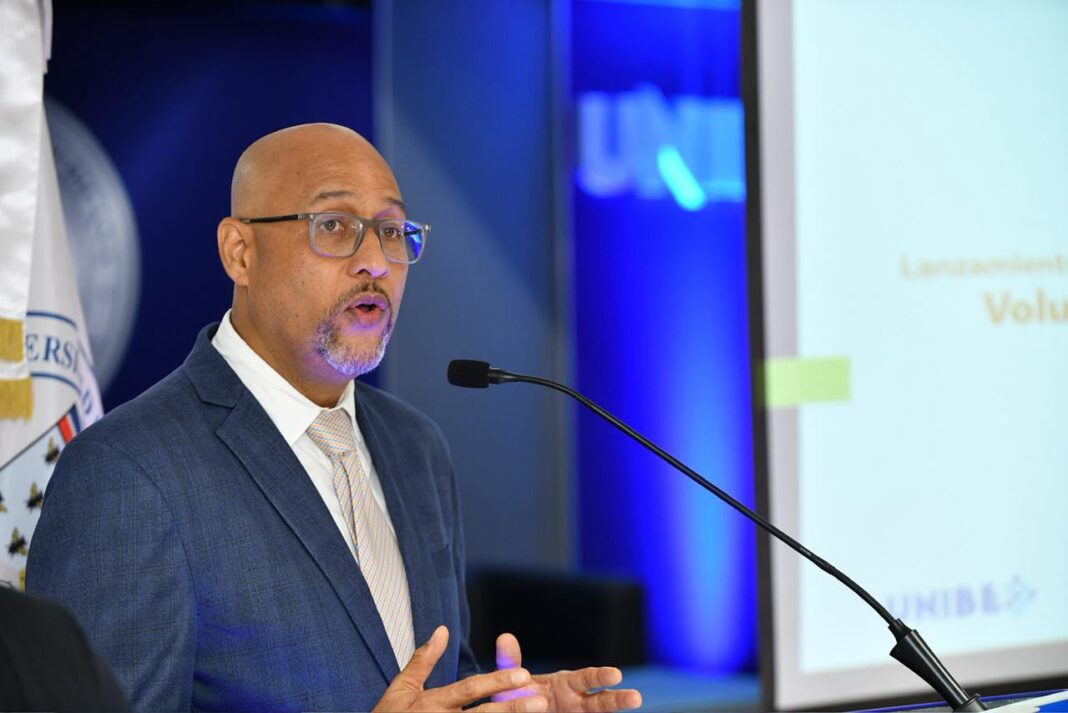 Tony Arias Gil: “La comunicación debe servir para construir futuro, no solo para generar audiencia” Tony Arias Gil: “La comunicación debe servir para construir futuro, no solo para generar audiencia”
