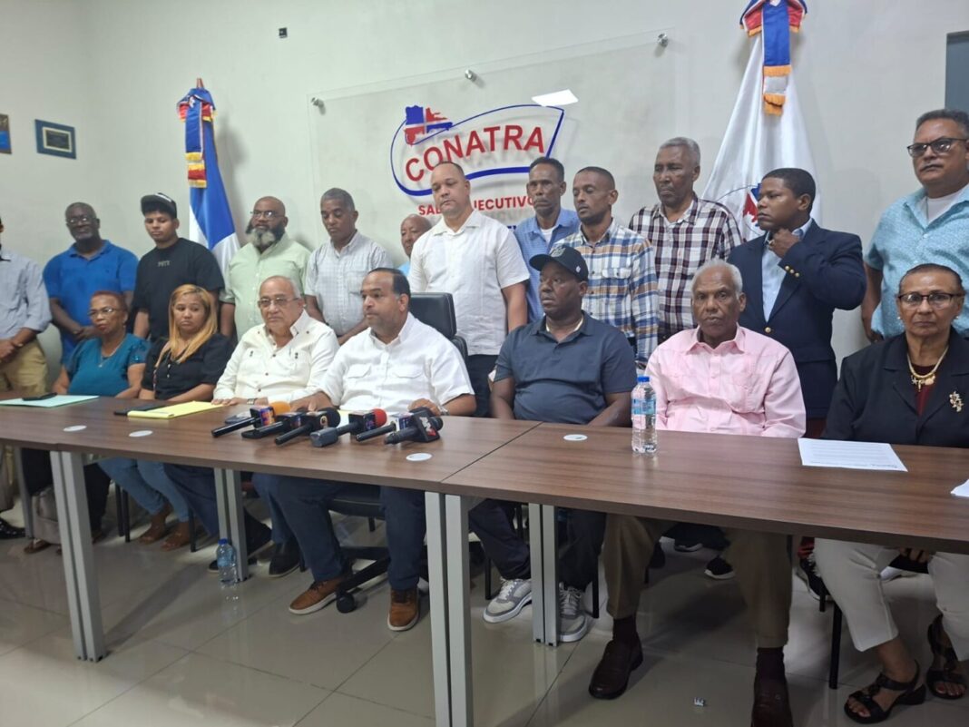 Conatra suspende paro en Santo Domingo Este tras intervención del Intrant contra invasión de rutas Conatra suspende paro en Santo Domingo Este tras intervención del Intrant contra invasión de rutas