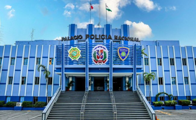 Policía Nacional captura en San Juan y Montecristi a dos hombres implicados en casos de robo Policía Nacional captura en San Juan y Montecristi a dos hombres implicados en casos de robo