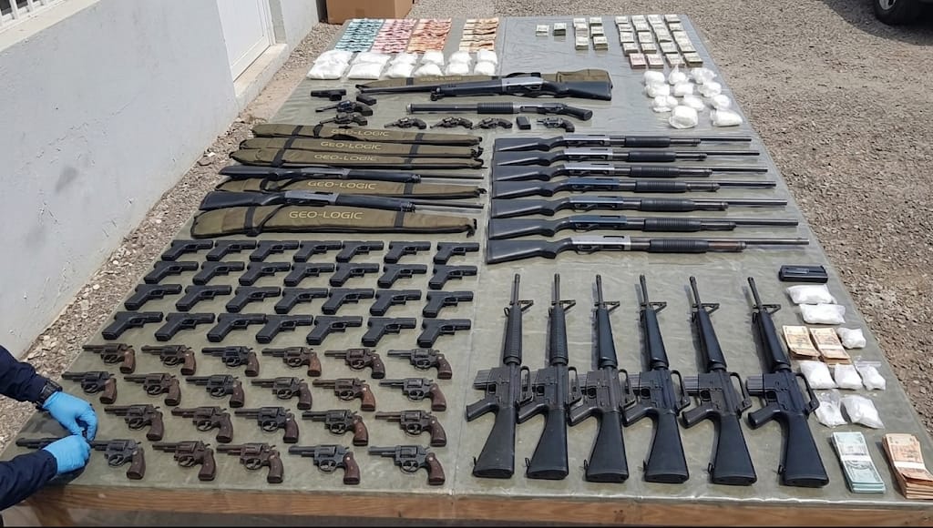 Policía Nacional saca de circulación 109 armas de fuego en seis meses de operativos en la región Enriquillo Policía Nacional saca de circulación 109 armas de fuego en seis meses de operativos en la región Enriquillo