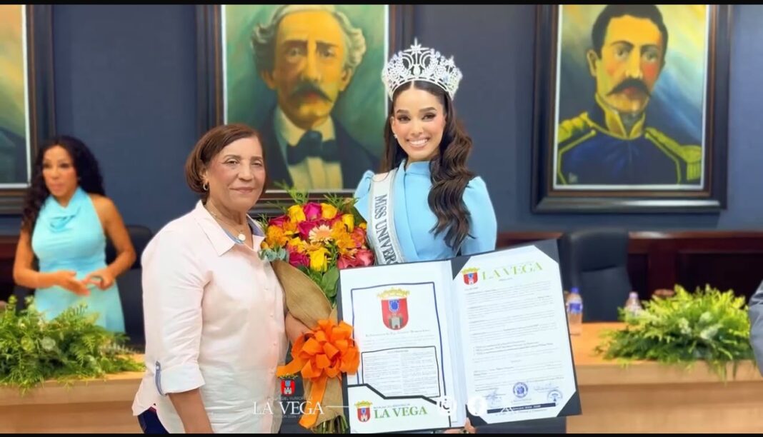 Melissa Núñez regresa a La Vega como Miss República Dominicana Universo 2026 y recibe el respaldo unánime de las autoridades locales Melissa Núñez regresa a La Vega como Miss República Dominicana Universo 2026 y recibe el respaldo unánime de las autoridades locales