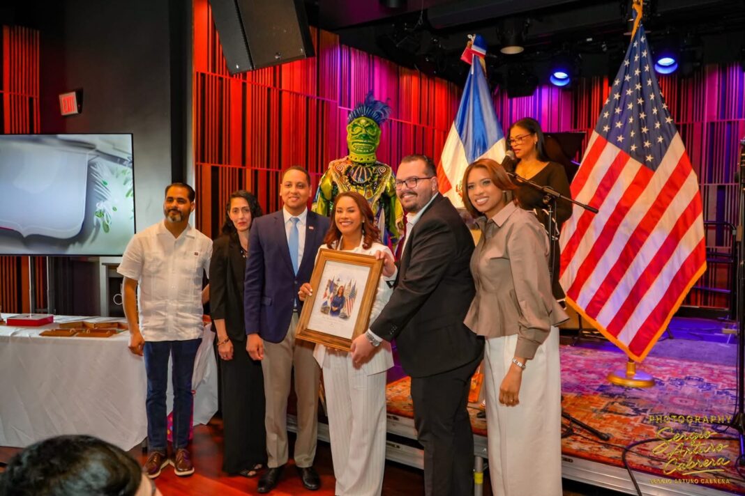 Consulado dominicano en Nueva Orleans destaca logros de gestión de Yanina Torres Consulado dominicano en Nueva Orleans destaca logros de gestión de Yanina Torres