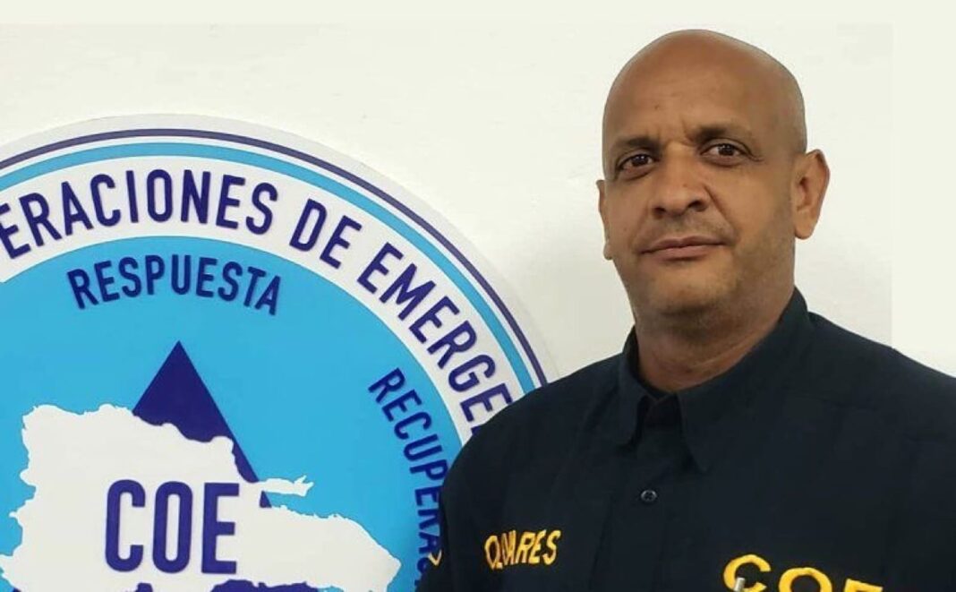 Designan al Coronel Erdwin Olivares Luciano como Nuevo Director General del Centro de Operaciones de Emergencias (COE) Designan al Coronel Erdwin Olivares Luciano como Nuevo Director General del Centro de Operaciones de Emergencias (COE)