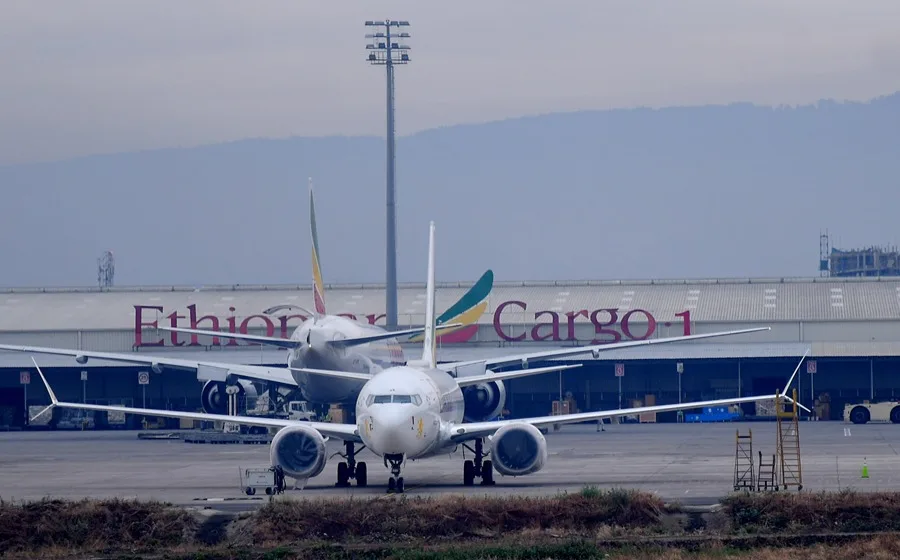 Fuerzas rebeldes toman los tres aeropuertos de la región de Tigré, en el norte de Etiopía Fuerzas rebeldes toman los tres aeropuertos de la región de Tigré, en el norte de Etiopía