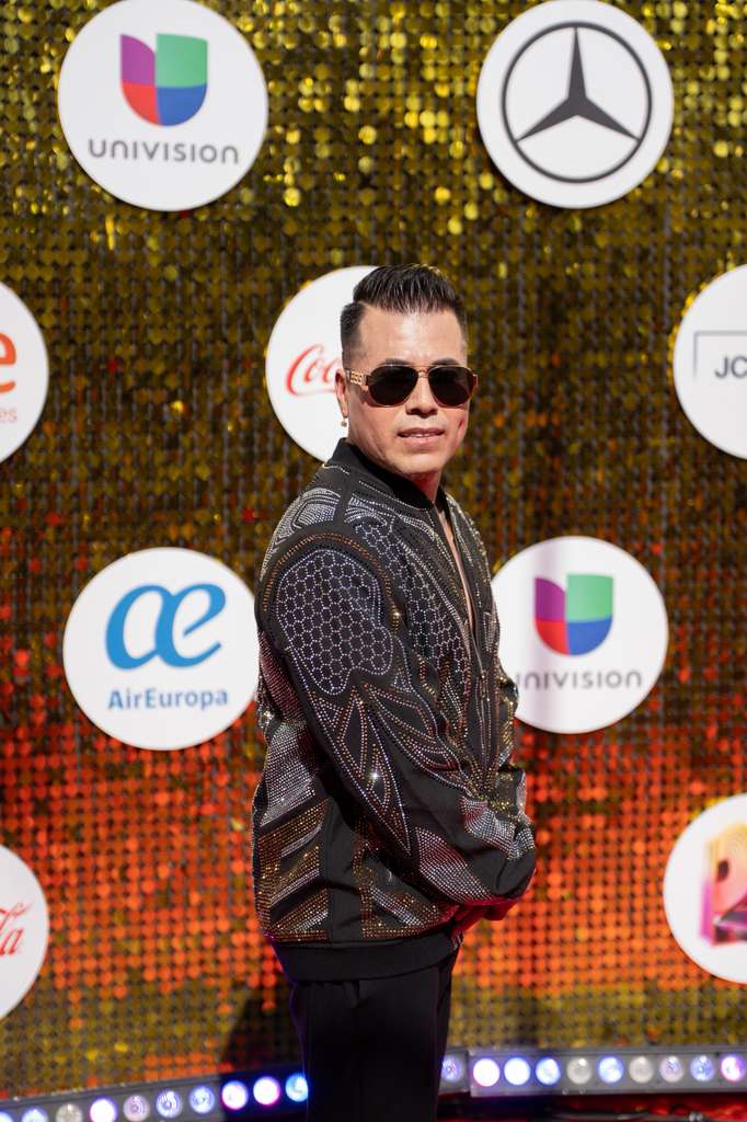 ICC lleva la cumbia sonidera mexicana a la alfombra roja de Premios Juventud en Marbella ICC lleva la cumbia sonidera mexicana a la alfombra roja de Premios Juventud en Marbella