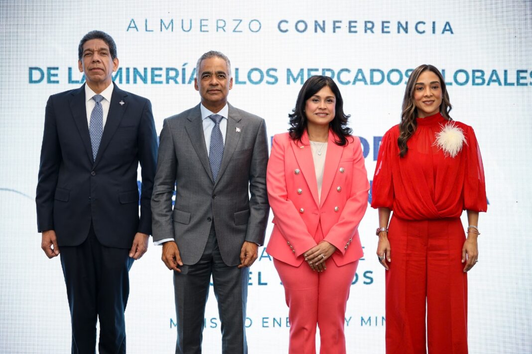 Adoexpo: Exportaciones mineras registran un crecimiento interanual de 52.8 % y consolidan su rol estratégico en la economía Adoexpo: Exportaciones mineras registran un crecimiento interanual de 52.8 % y consolidan su rol estratégico en la economía
