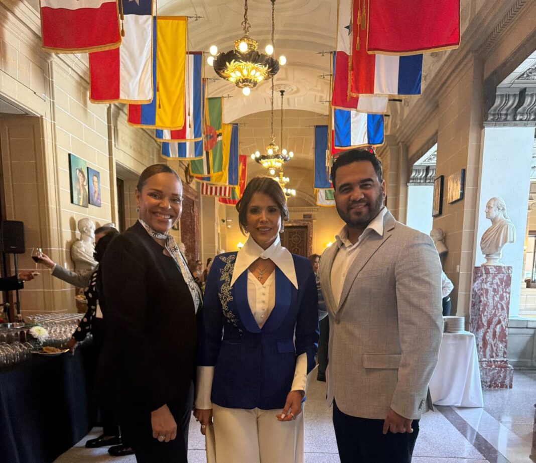 Darwin G y Camali Music Group llevan la bachata dominicana a Washington D.C. Darwin G y Camali Music Group llevan la bachata dominicana a Washington D.C.