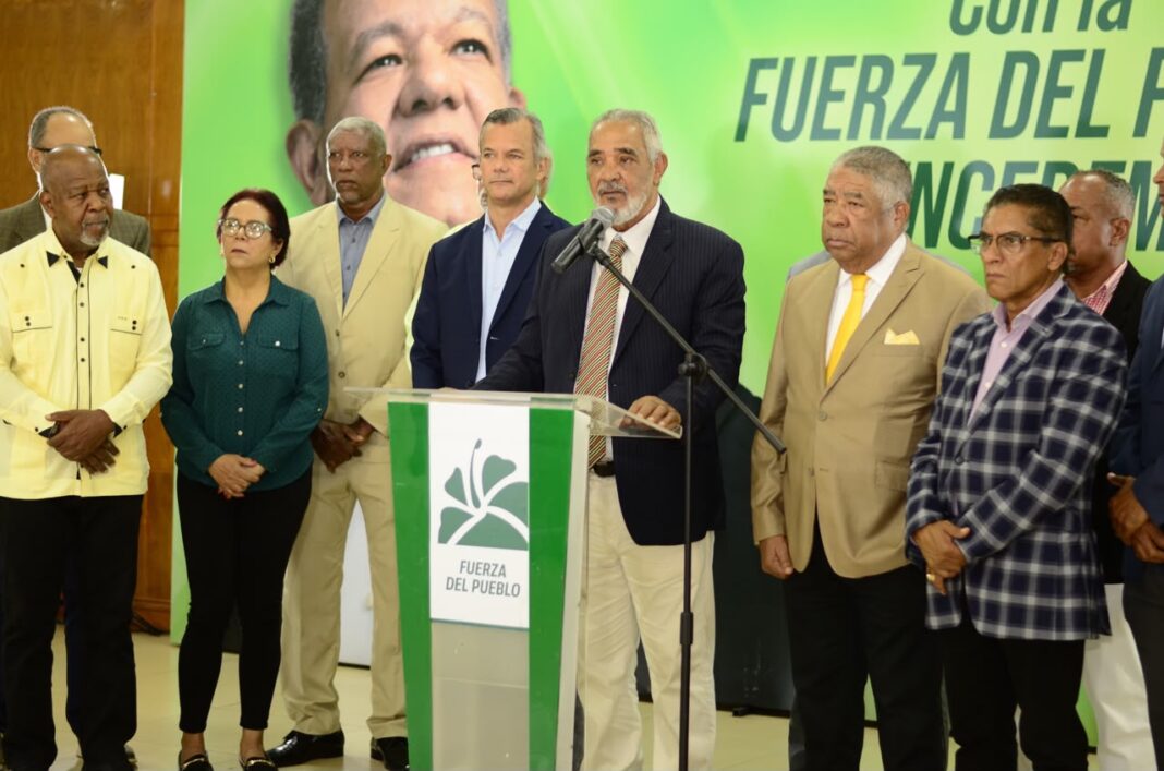 Fuerza del Pueblo exige plan nacional para enfrentar sequía y garantizar abastecimiento de agua Fuerza del Pueblo exige plan nacional para enfrentar sequía y garantizar abastecimiento de agua