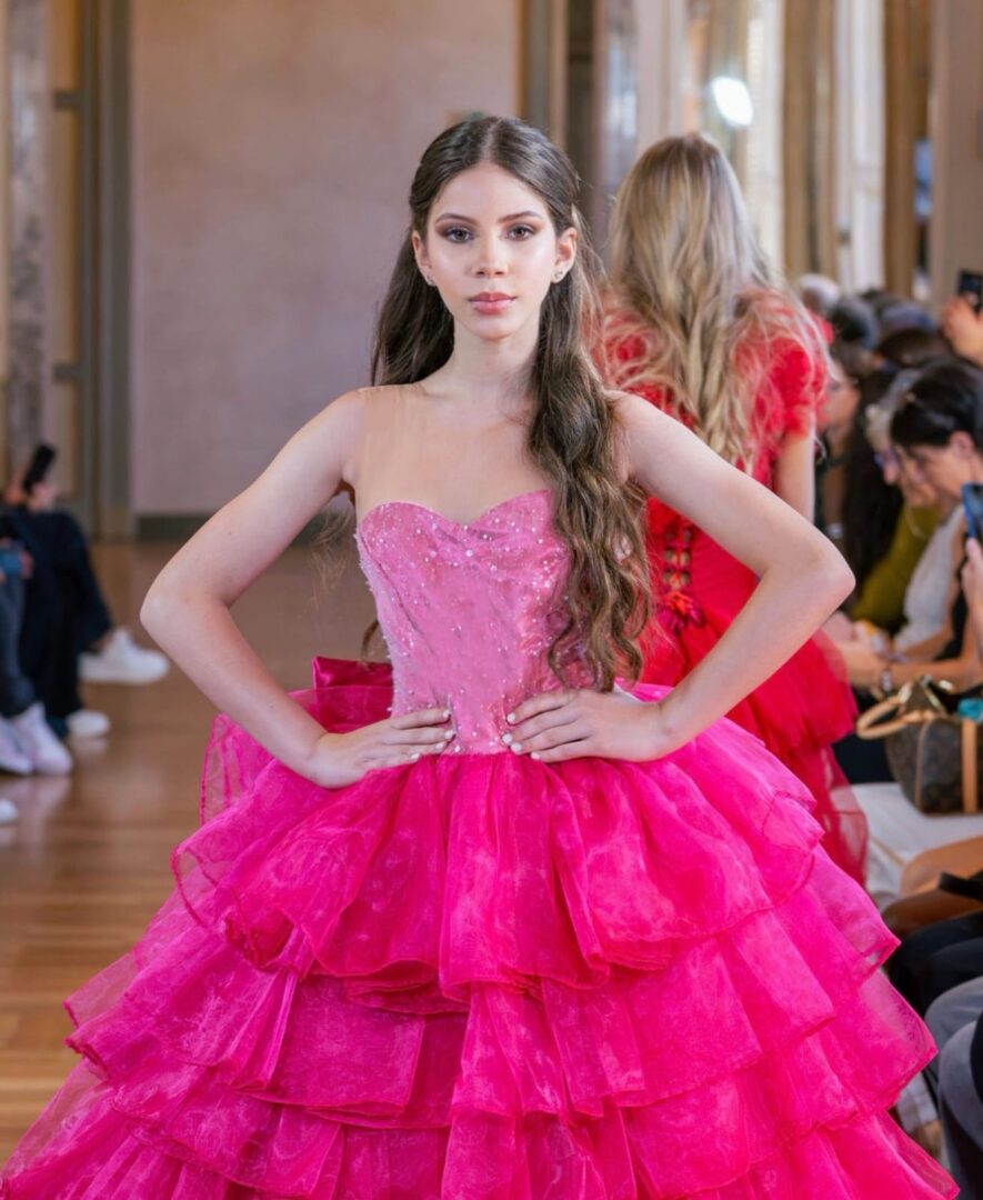 Leticia Lasose presenta colección “SOPHIA” en las semanas de la moda de Milán y París Leticia Lasose presenta colección “SOPHIA” en las semanas de la moda de Milán y París