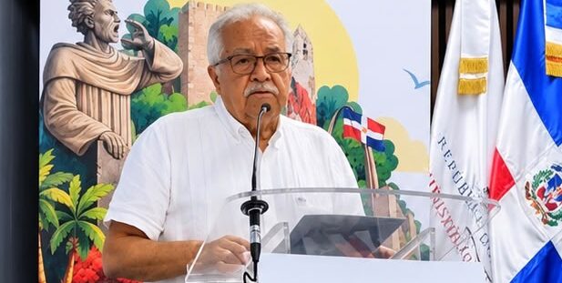 Olivier Herrera presenta Amar es libertad en la Feria Internacional del Libro Santo Domingo 2026 Olivier Herrera presenta Amar es libertad en la Feria Internacional del Libro Santo Domingo 2026