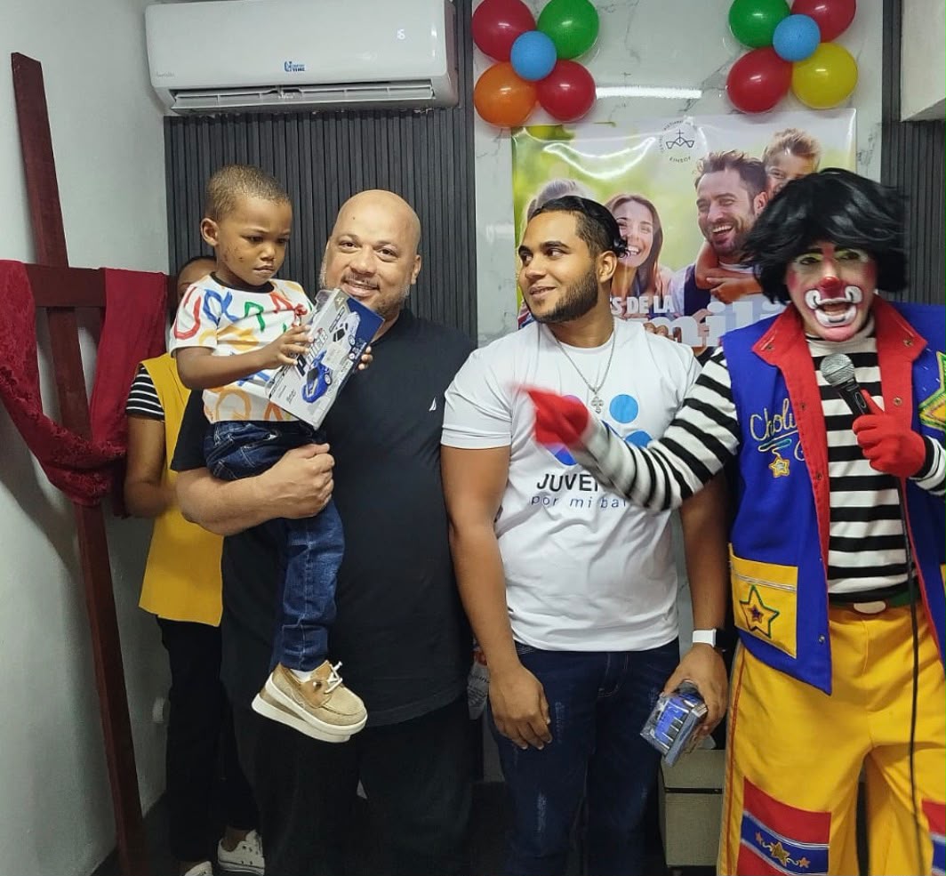 Wilmer Figuereo impacta la vida de más de 1,000 niños y jóvenes en República Dominicana Wilmer Figuereo impacta la vida de más de 1,000 niños y jóvenes en República Dominicana